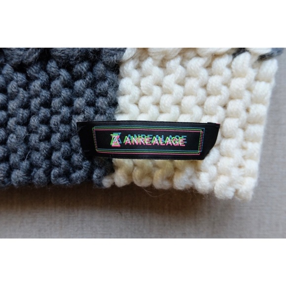 Anrealage - AW19 Prism Knit Collar / Loop / Infinity Scarf - Picture 5 of 9